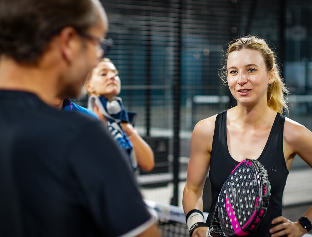 Photo d'une joueuse Padel District